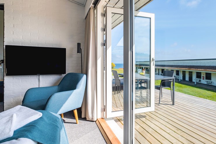 Nyd en afslappende stund på terrassen